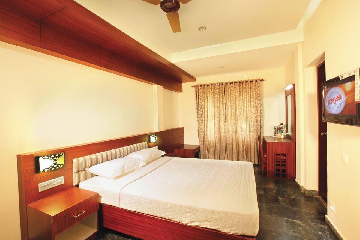 Basic Double Room | WiFi (free)