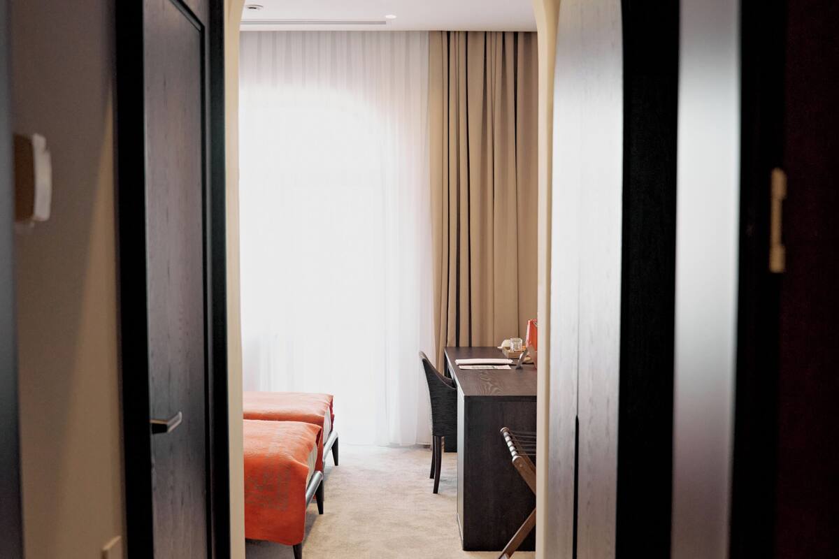 Premier Double or Twin Room | In-room safe, desk, laptop workspace, blackout drapes