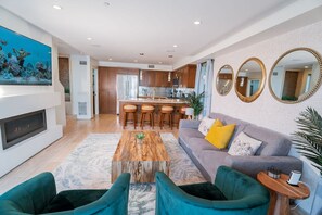 TV connectée, cheminée