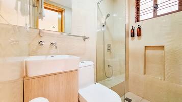 Shower, towels, soap, shampoo