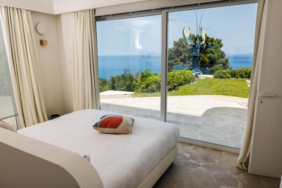 The Sicily Lobster House