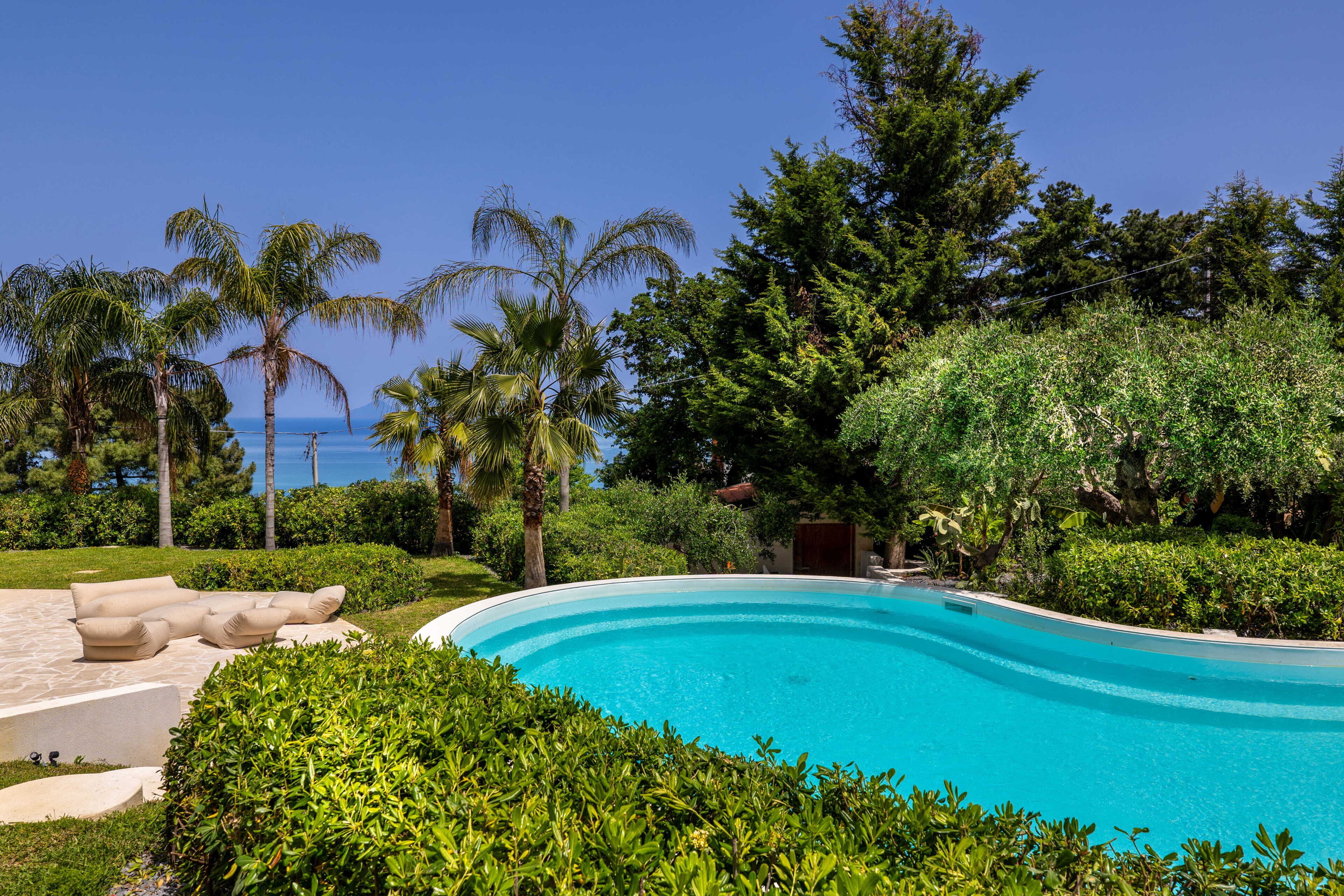 Piscina all'aperto