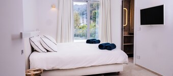 The Sicily Lobster House