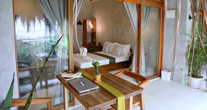 Located in Central General Luna, Close to Beaches, Dining, and Attractions