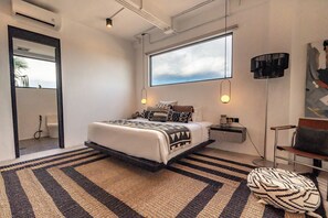 Family Room | Premium bedding, Select Comfort beds, iron/ironing board, free WiFi - Onyx Beach Hotel (Canggu)
