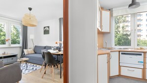 Living room - Chylońska Apartment 4 Guests by Renters (Gdynia)