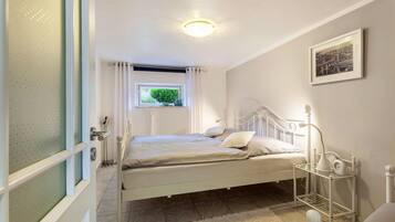 1 Schlafzimmer, Bügeleisen/Bügelbrett, kostenloses WLAN, Bettwäsche