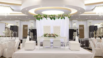 Indoor wedding