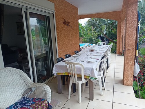 Chambre 5 Personnes. Petit Déjeuner Compris