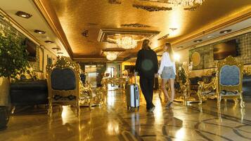 Zona de estar del vestíbulo