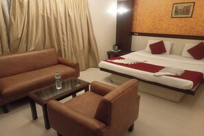 Suite | Escritorio, wifi gratis, ropa de cama