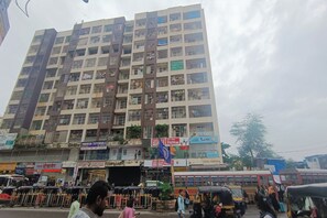 Exterior - Hotel Preston (Mumbai)