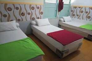 Standard Villa, 4 Bedrooms | Desk, free WiFi, bed sheets - Surga Family House (Cisarua)
