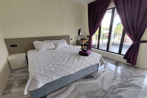 Deluxe Suite | 1 bedroom, free WiFi, bed sheets