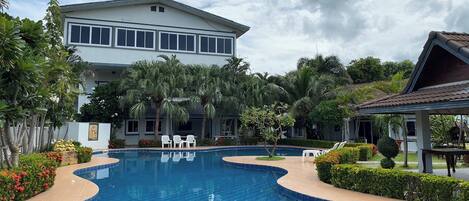 Alberca al aire libre