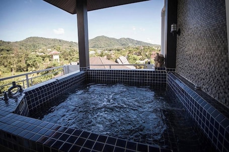 Artículos de tocador gratuitos, secador de pelo, toallas