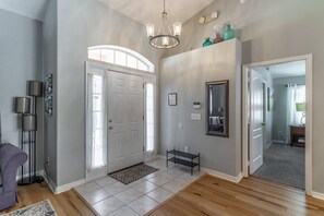 Interior - Newly listed single story private pool home in Tuscan Ridge (Davenport)