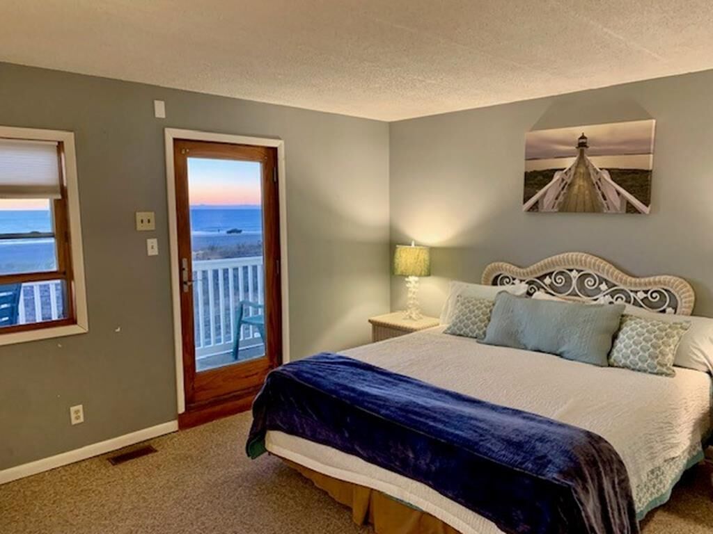 3 bedrooms, iron/ironing board, Internet