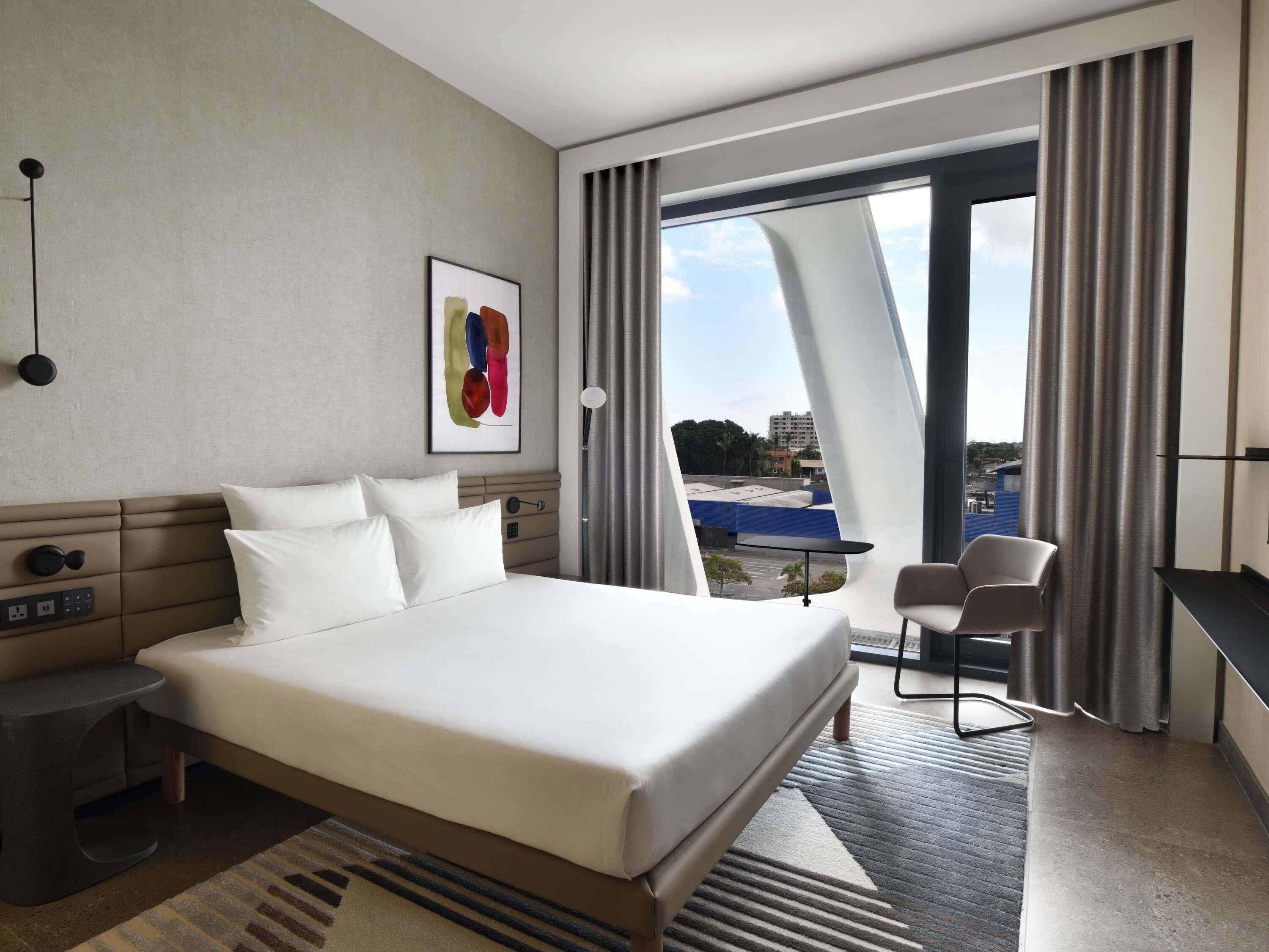 Egyptian cotton sheets, premium bedding, minibar, soundproofing