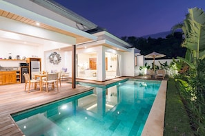Basic Villa | Pool | Outdoor pool - Villa Nael (Tabanan)