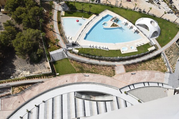 Beheizter Pool