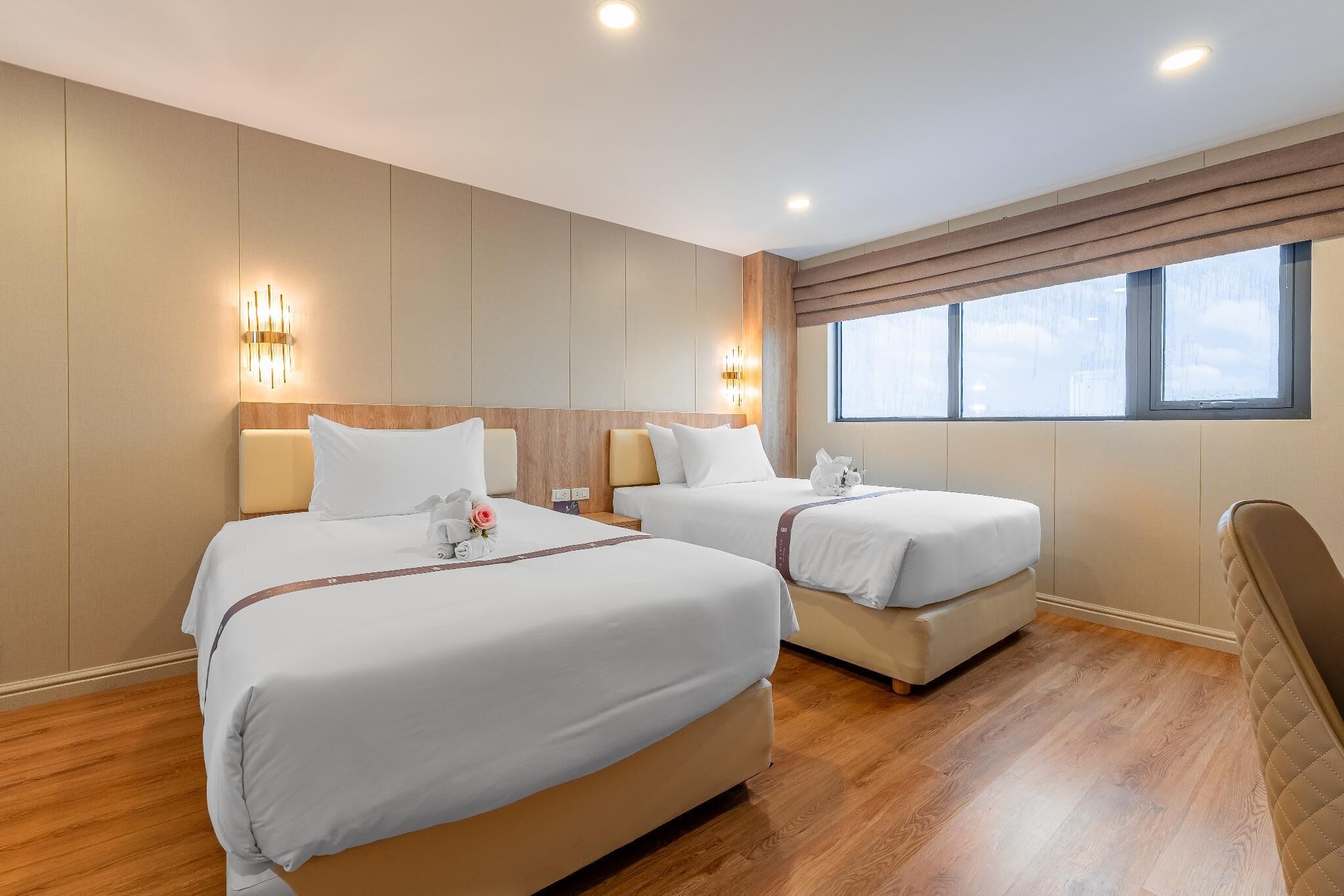 Soundproofing, free WiFi