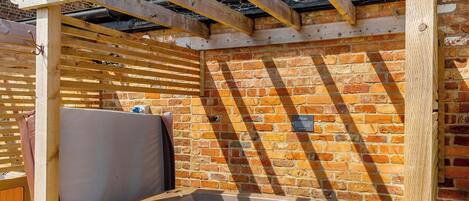 Baignoire à remous extérieure