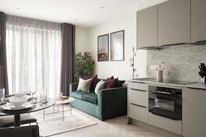 Apartment, 1 Bedroom | Living area - Commercial Road Serviced Apartments - London City East (London)