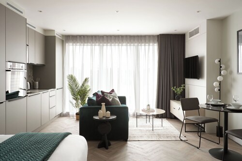 Commercial Road Serviced Apartments - London City East