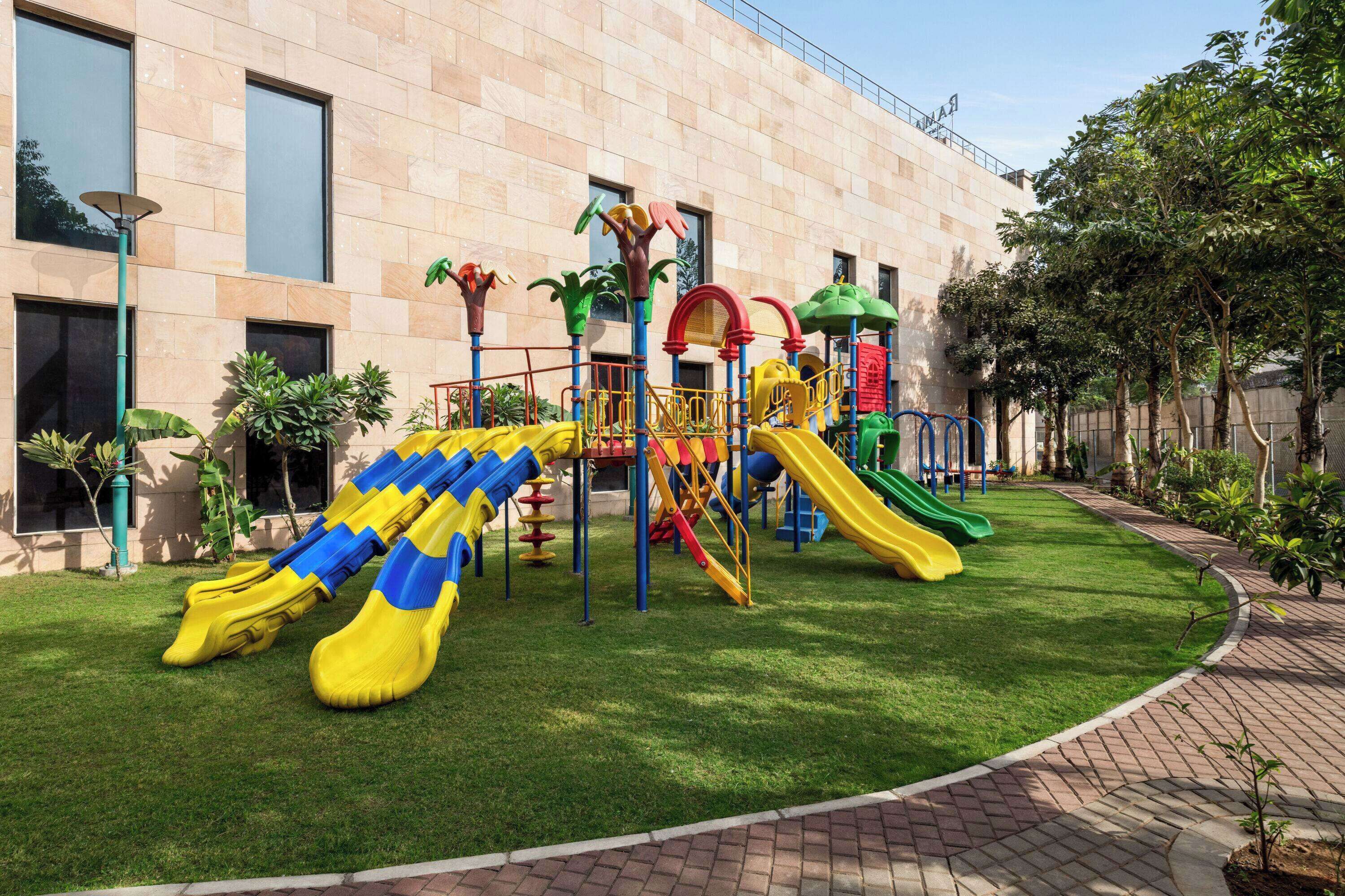 Área de juegos infantiles al aire libre