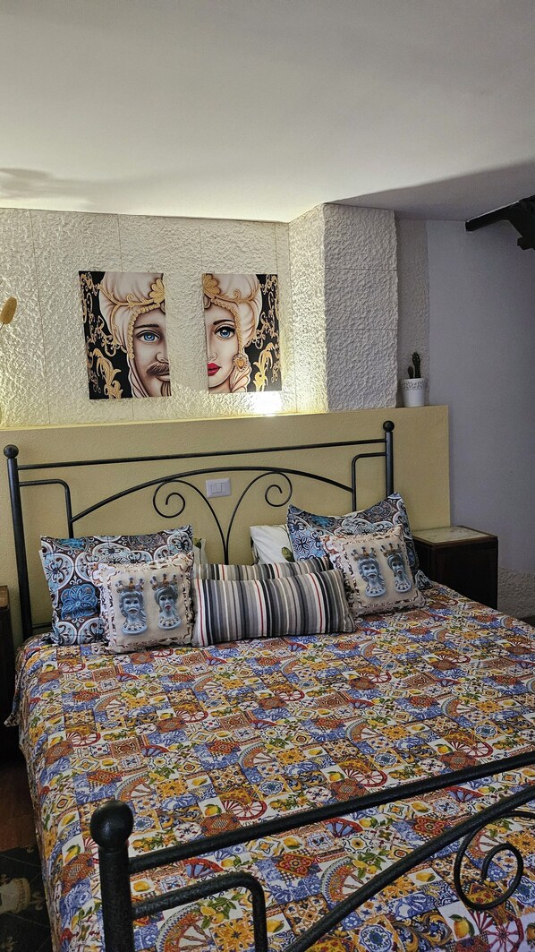 1 soverom, wi-fi (inkludert) og sengetøy