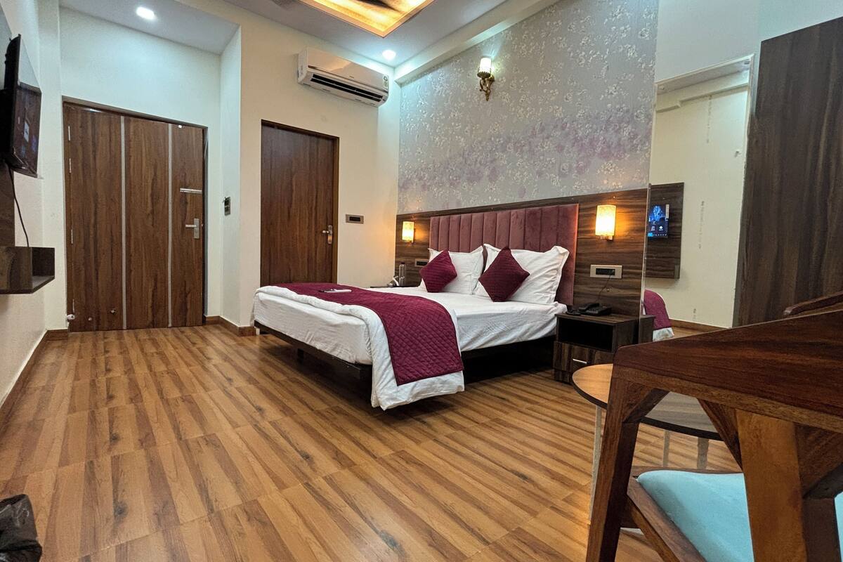 Quarto casal luxo | 1 quarto, roupas de cama premium