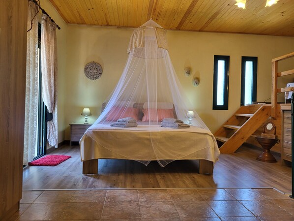 1 bedroom, WiFi, bed sheets