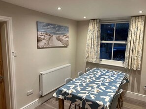 Dining - A beautifully appointed home from home in the heart of the Norfolk Broads (Thurne, Norfolk)