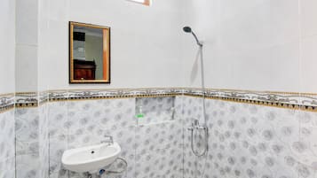 Shower, towels, soap