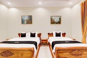 Family Suite | Free WiFi, bed sheets - Collection O 94154 Puri Gusti Ayu (Depok)