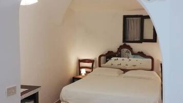 1 chambre, fer et planche Ă  repasser, Wi-Fi, draps fournis