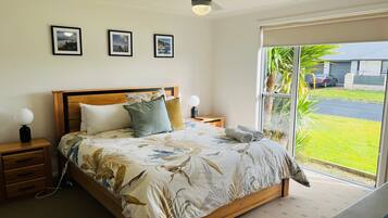 1 bedroom, iron/ironing board, bed sheets