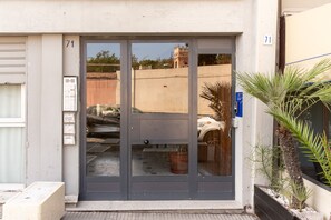 Apartment | 2 bedrooms - Santamaria Apartment by Wonderful Italy (Syracuse)