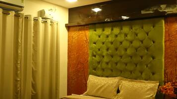 Family Apartment, Non Smoking, Kitchen | Free WiFi