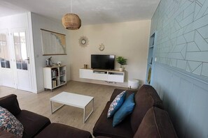 Smart TV - L'escapade Bigoudene - Maison A 300 Metres DE LA Plage ET DU Port (Treffiagat)