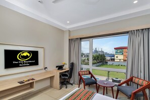 Individually decorated, individually furnished, desk, laptop workspace - The Citi Residenci Hotel,Banskopa (Durgapur)