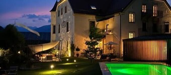 คาสเทล เมาเริน