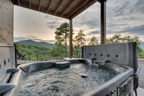Bañera de hidromasaje exterior