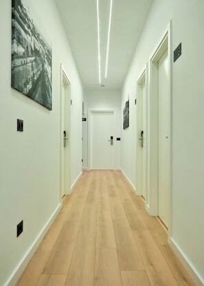 숙박 시설 구내