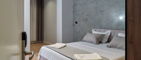 Dobbeltrom – deluxe | Lydisolert og wi-fi (inkludert)