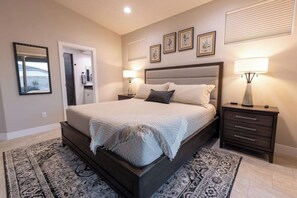 3 habitaciones, escritorio, tabla de planchar con plancha y wifi 