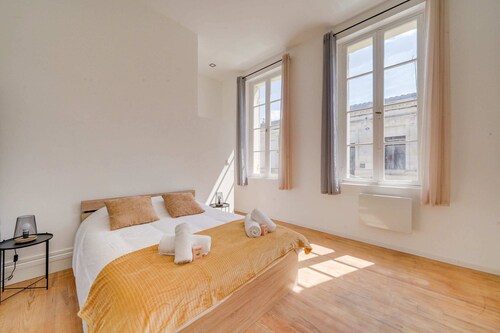 Maison Rénovée en Centre Ville