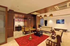 Lobby sitting area - Hotel Indraprastha Kozhencherry (Kozhenchery)