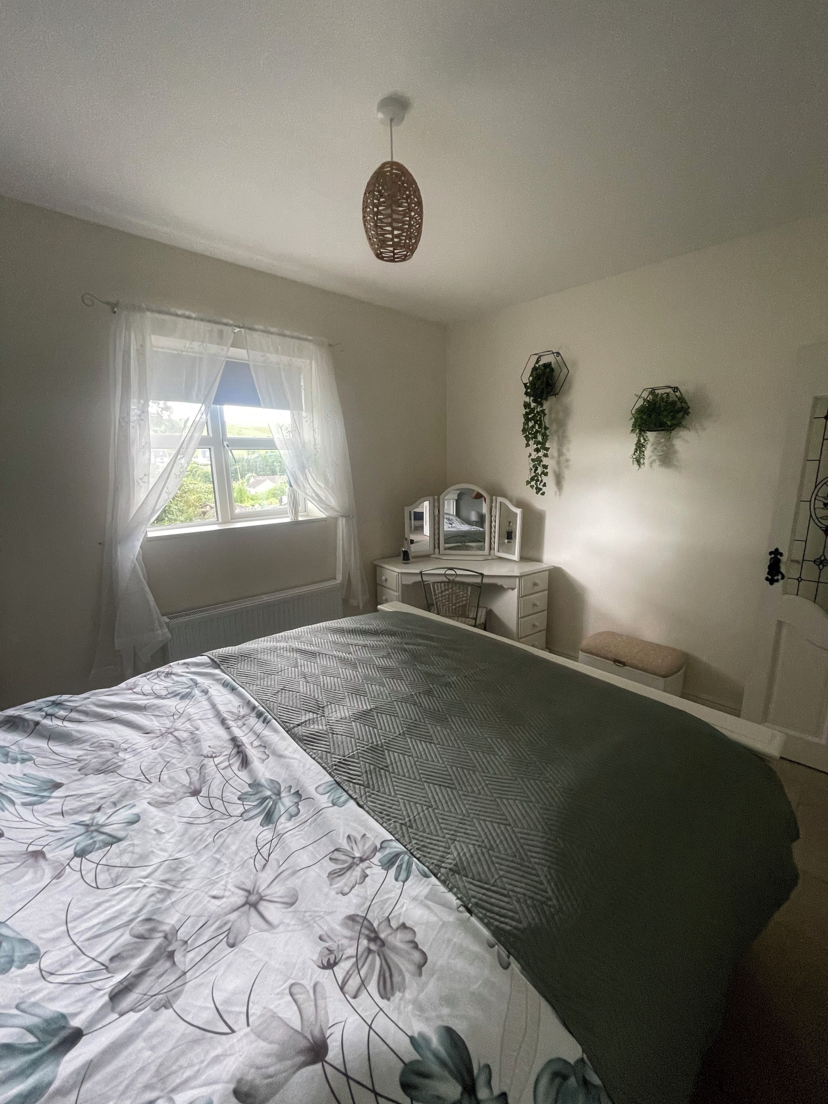 House | 2 bedrooms, iron/ironing board, free WiFi, bed sheets